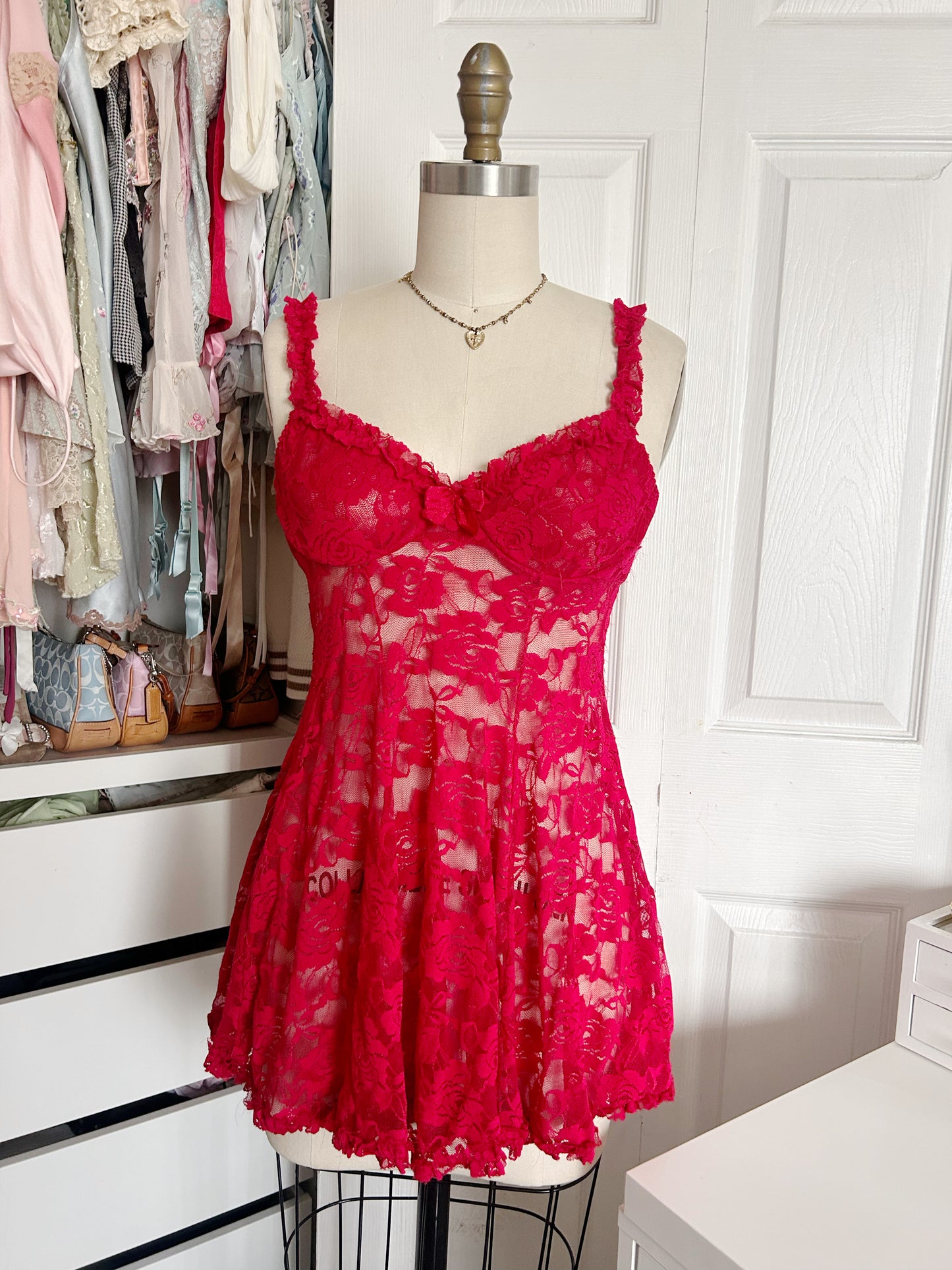 Rare Cinema Etoile Red Lace Dress