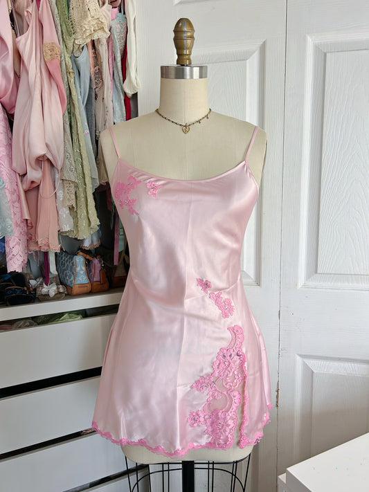 Vintage VS Pink Satin Slip