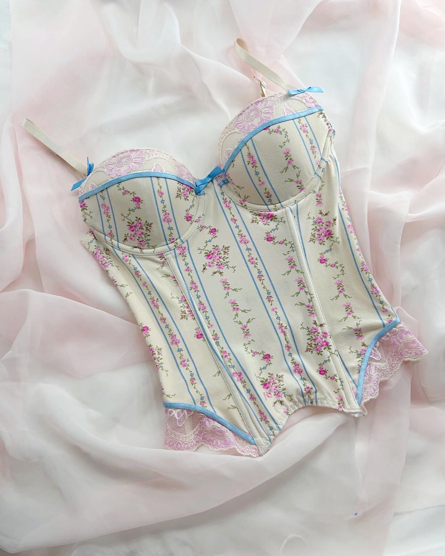 Rare Sophie B Gossip Girl Top in Cream & Pink