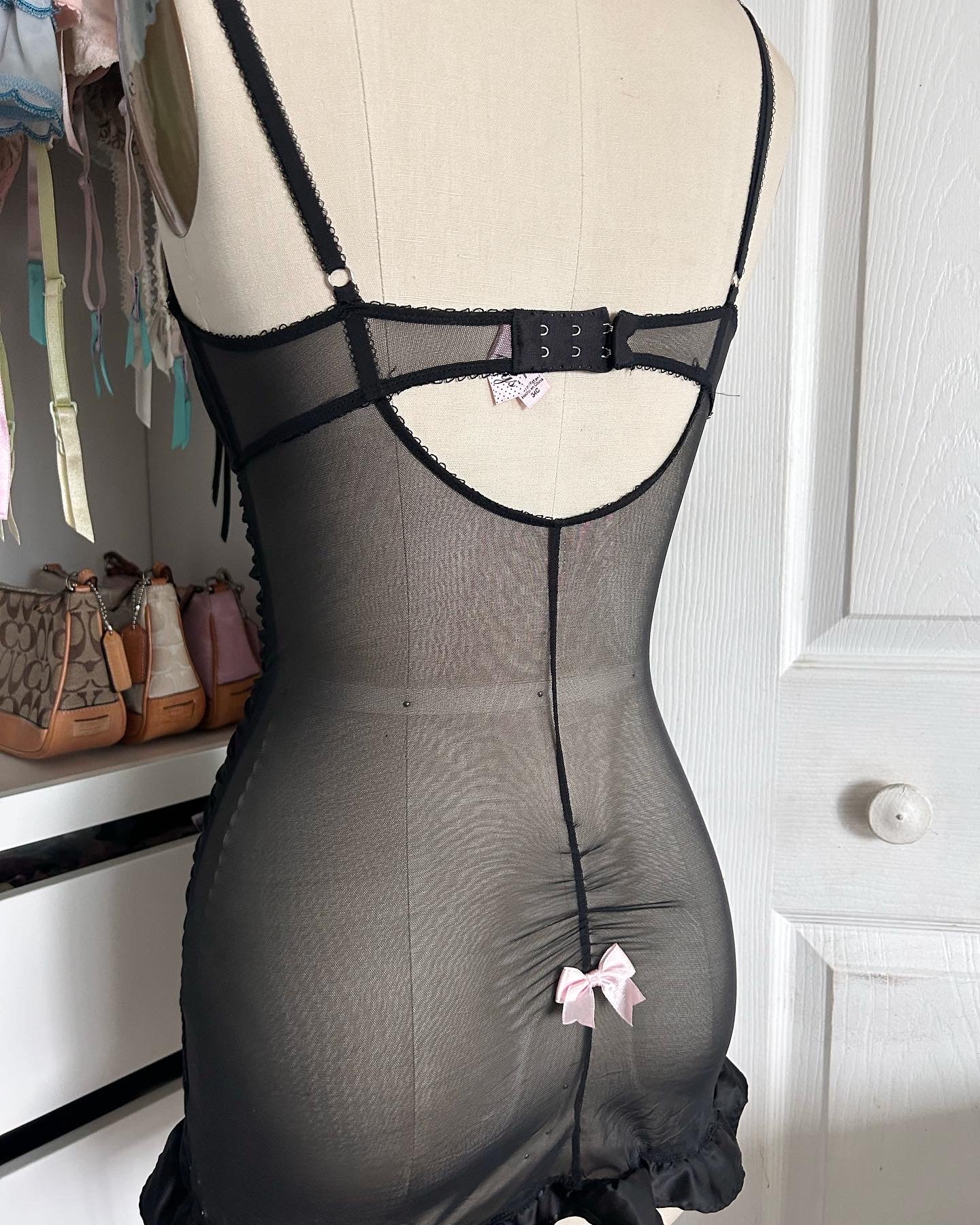 VS Ribbon Bow Lingerie slip